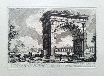 XXVI Fig. II Veduta dell’ Arco di Gallieno..